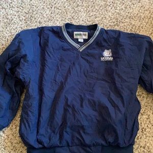 Vintage Uconn windbreaker